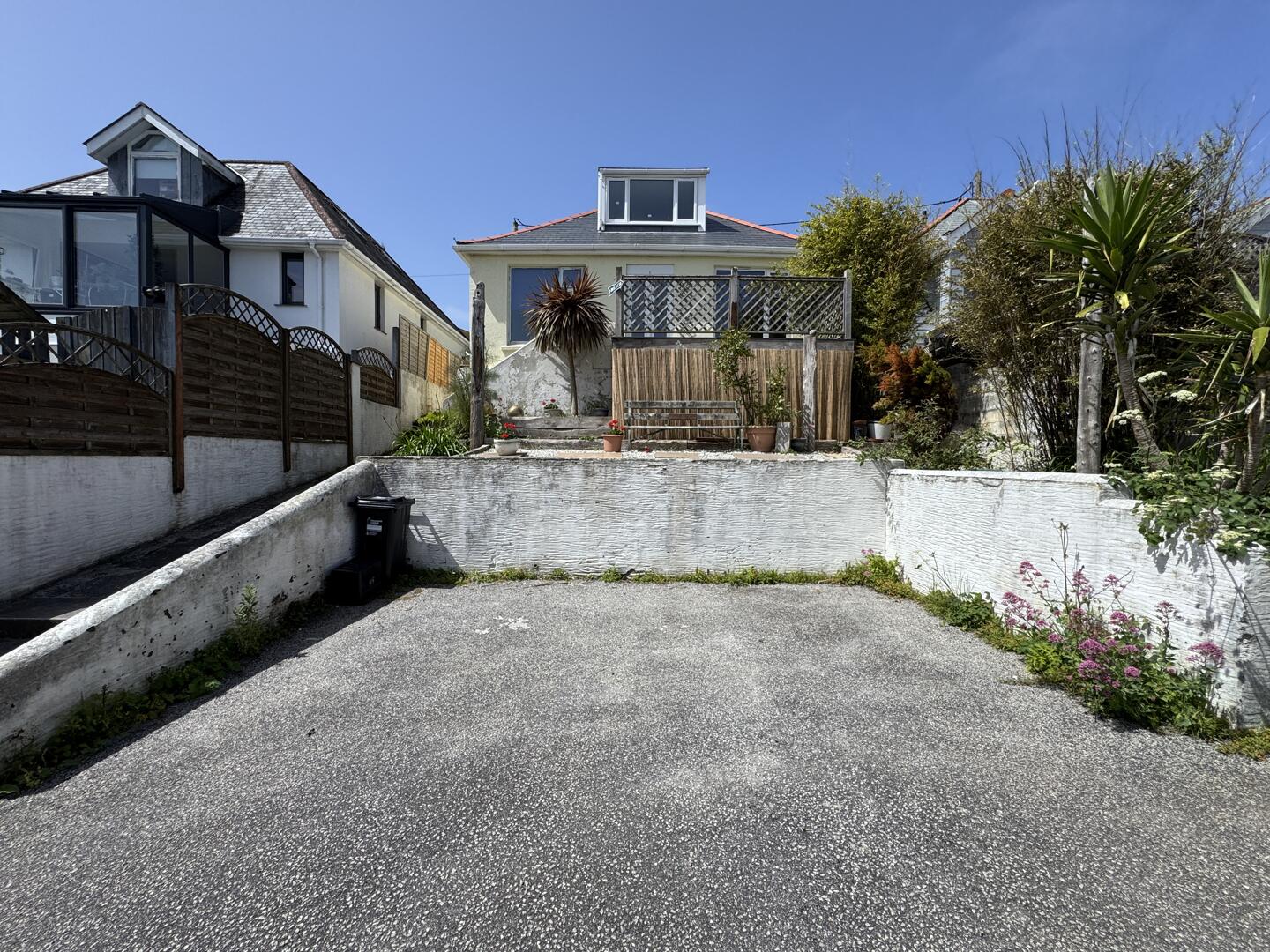 Upper Hillcrest, Perranporth